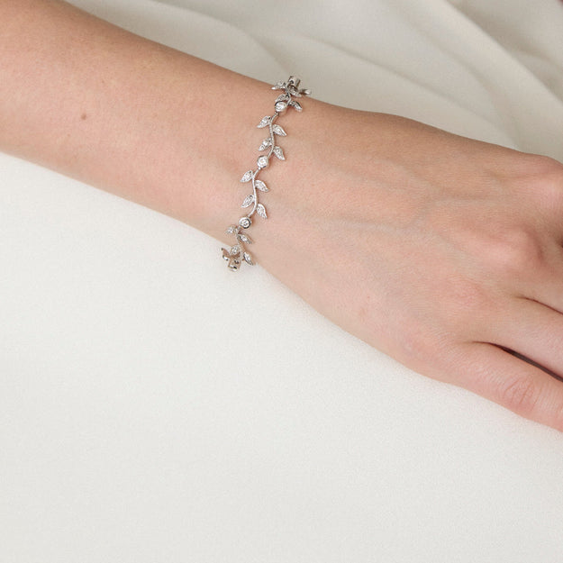Vintage Inspired Diamond Leaf Vine Bracelet - 18K Gold | VS Clarity Natural Diamonds