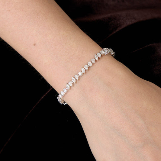 Multi Shape Diamonds Tennis Bracelet - 18K Gold | VS Clarity Natural Diamonds
